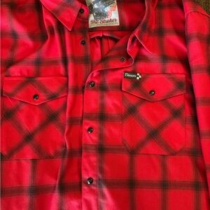 DIXXON Red and Black Plaid Men's Shirt NWOT